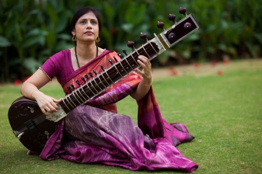 Anupama Bhagwat (sitar) and Shahbaz Hussain (tabla)