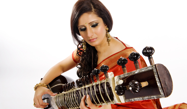 Riverside Ragas: Roopa Panesar and Bhupinder Chaggar