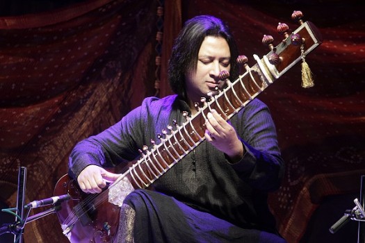 Serenaded by Sitar – Shakir Khan